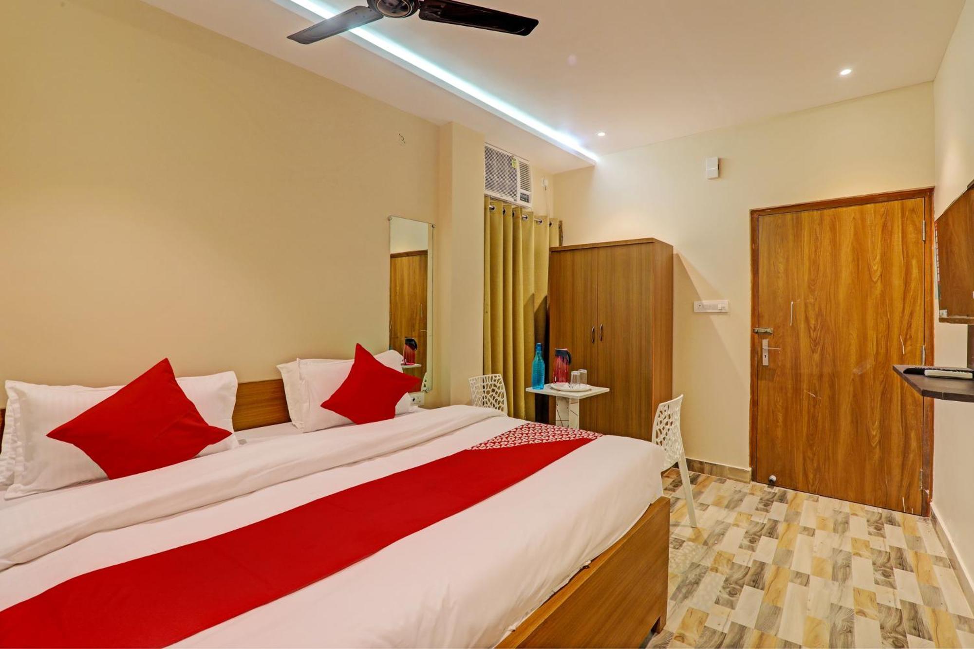 Hotel O Royal Regency Palace Gorakhpur Dış mekan fotoğraf