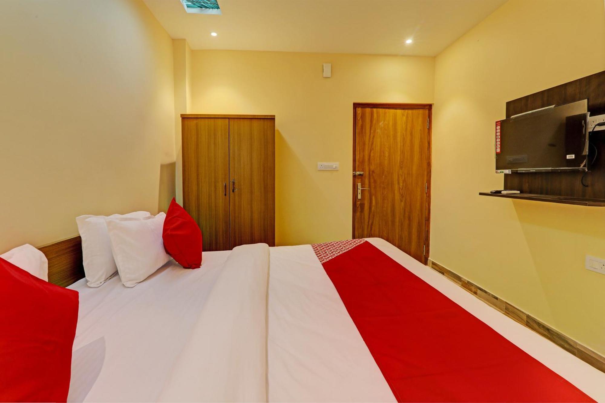 Hotel O Royal Regency Palace Gorakhpur Dış mekan fotoğraf