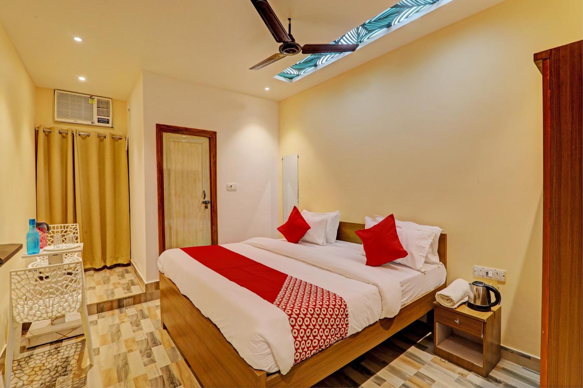 Hotel O Royal Regency Palace Gorakhpur Dış mekan fotoğraf